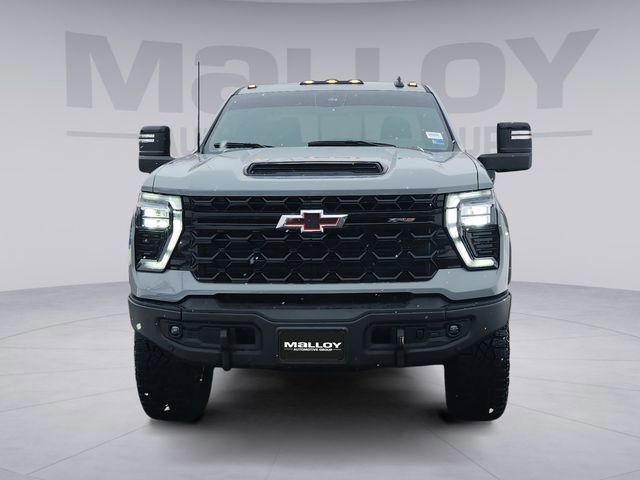 Used 2025 Chevrolet Silverado 2500 ZR2 w/ ZR2 Bison Edition image 8