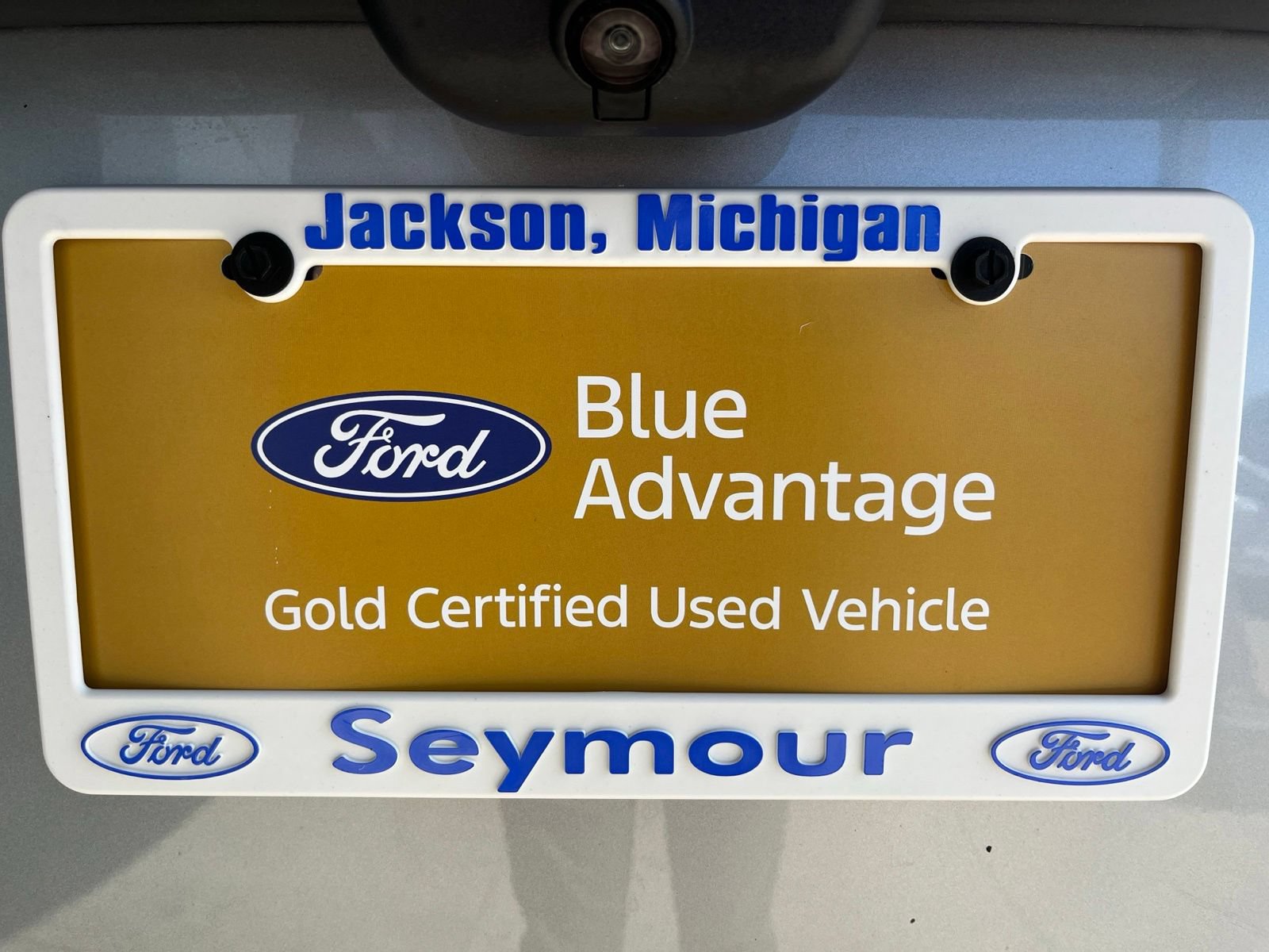 Certified 2024 Ford Explorer XLT w/ Equipment Group 202A AWD/4WD image 6