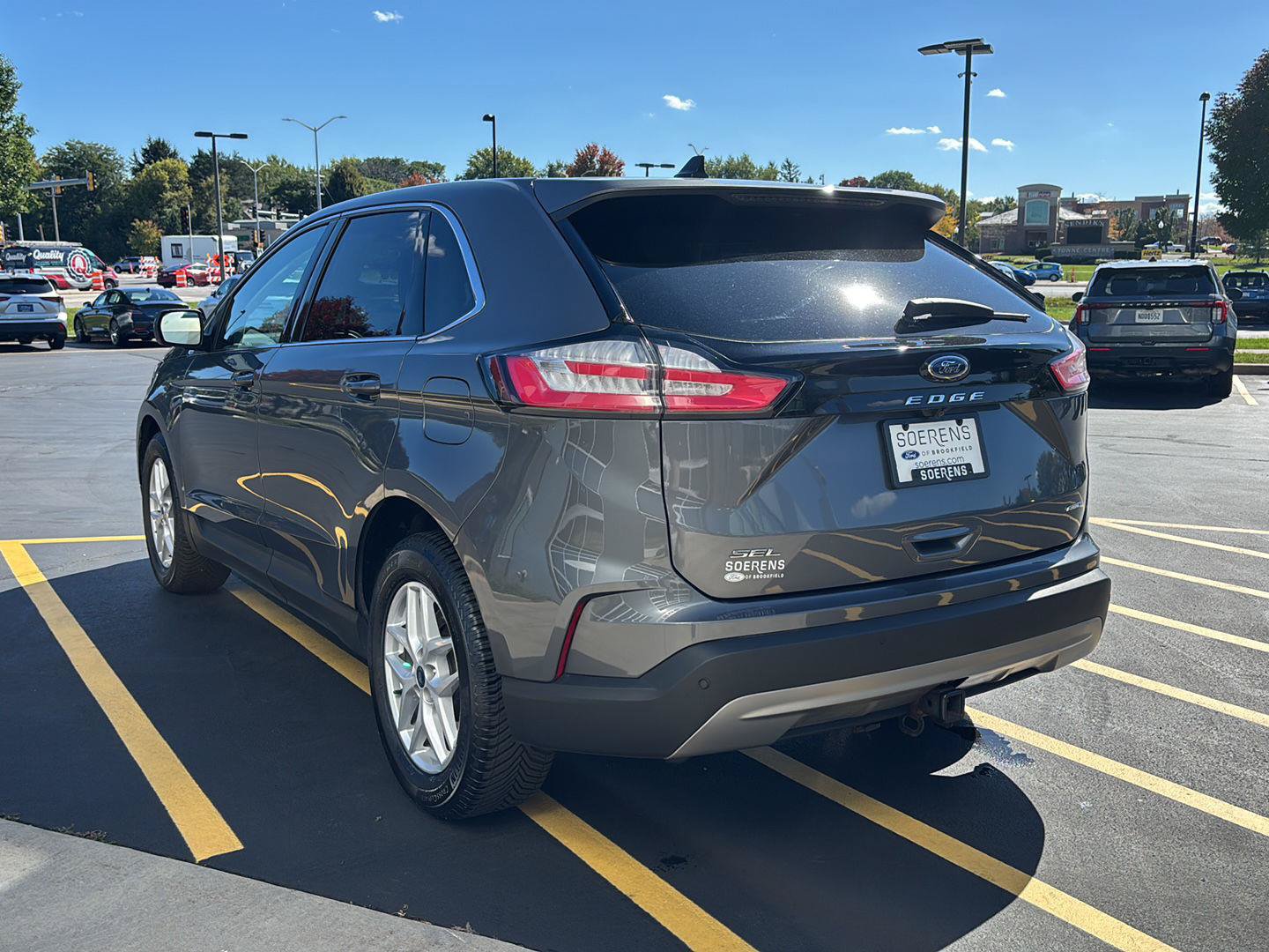 Certified 2021 Ford Edge SEL w/ Convenience Package AWD/4WD image 7