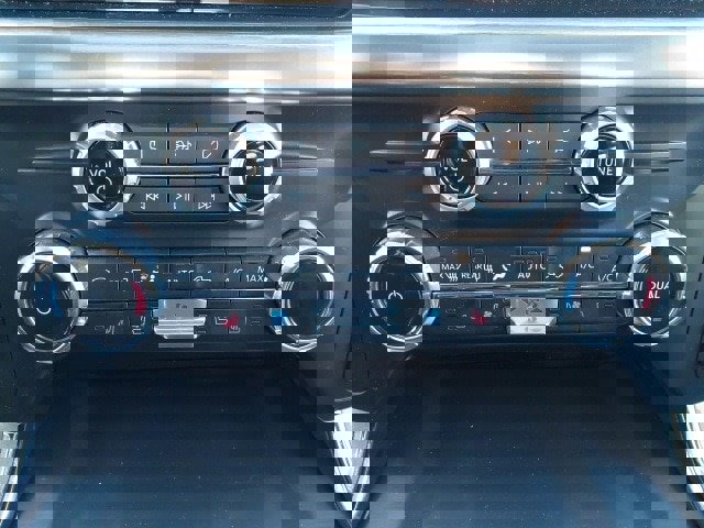 Certified 2023 Ford F150 Lariat w/ Equipment Group 502A High image 21