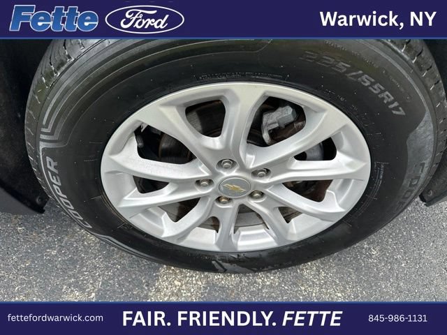 Used 2019 Chevrolet Equinox LS AWD/4WD image 5