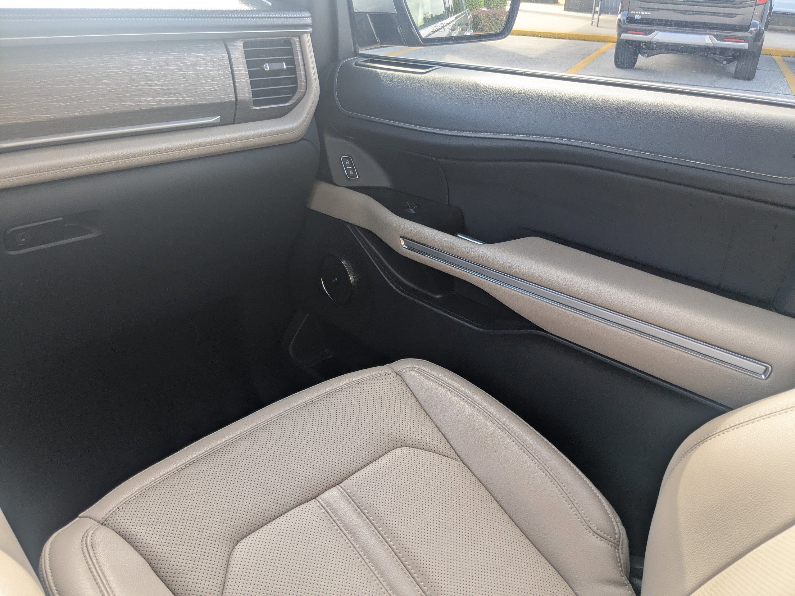 Certified 2024 Ford Expedition Max Limited image 21