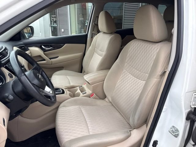 Used 2018 Nissan Rogue SV w/ Premium Package AWD/4WD image 11