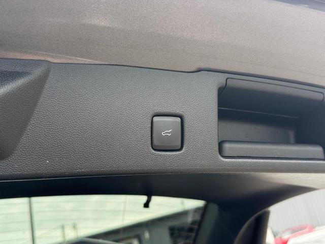 Certified 2023 Ford Escape ST-Line Elite AWD/4WD image 7