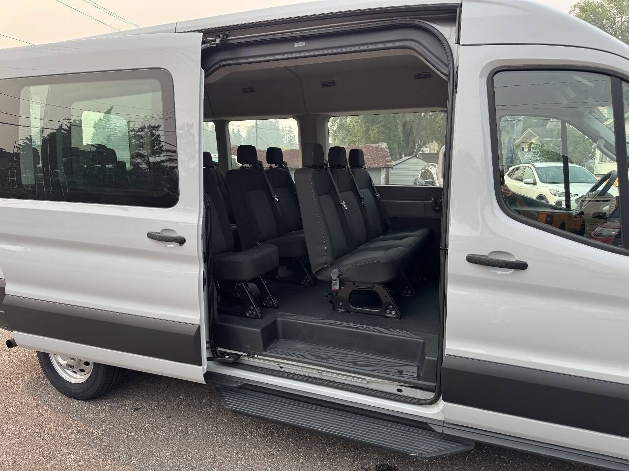 Certified 2023 Ford Transit 350 XL AWD/4WD image 29