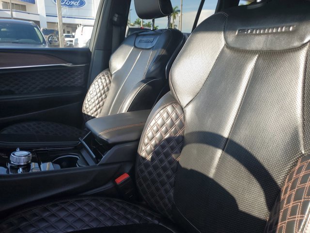 Used 2022 Jeep Grand Cherokee Summit w/ Adv Protech Group IV image 25