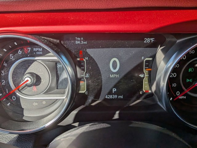 Used 2022 Jeep Gladiator Rubicon w/ Cold Weather Group image 19