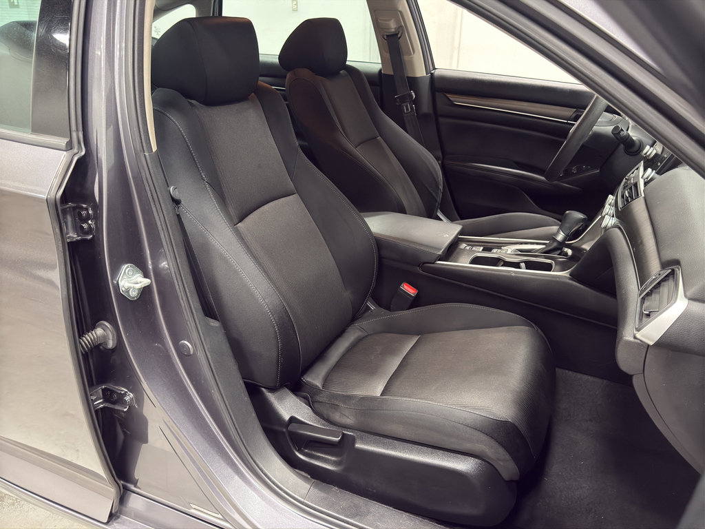 Used 2021 Honda Accord LX image 29