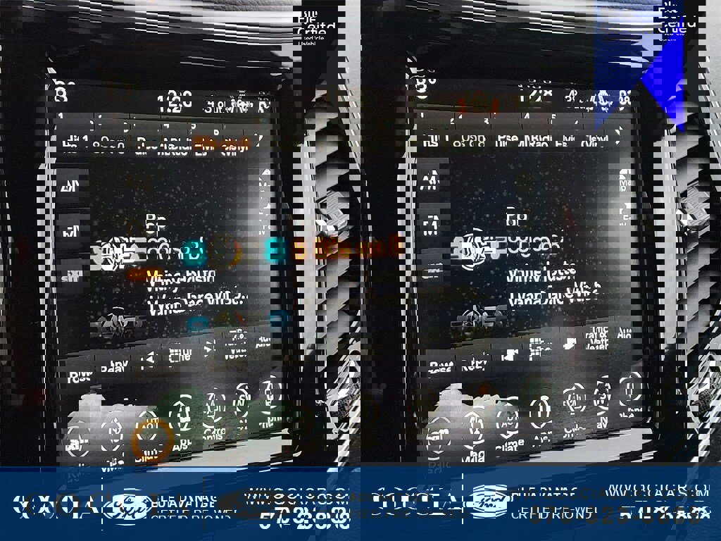 Used 2019 Jeep Cherokee Limited image 18