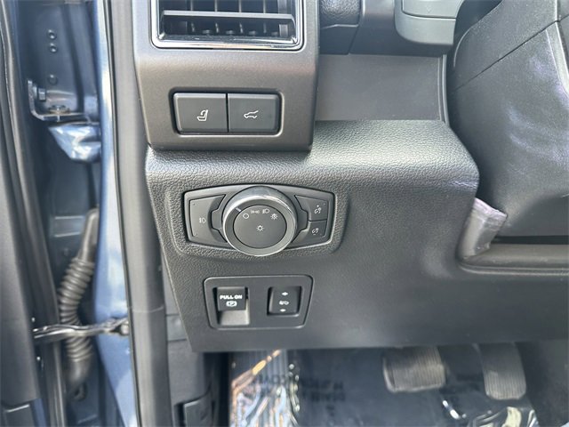 Certified 2019 Ford Expedition Limited w/ Equipment Group 303A image 33