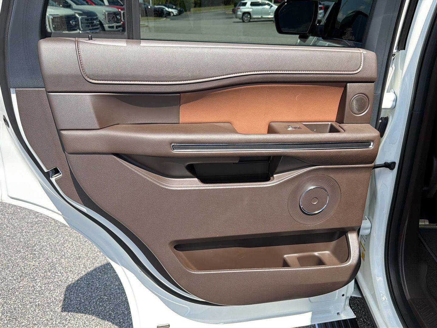 Certified 2024 Ford Expedition King Ranch RWD image 19