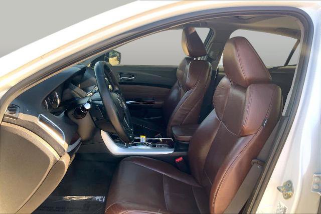 Used 2017 Acura TLX w/ Advance Package FWD image 9