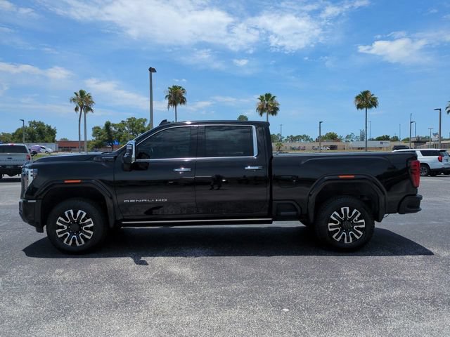 Used 2024 GMC Sierra 2500 Denali Ultimate AWD/4WD image 8