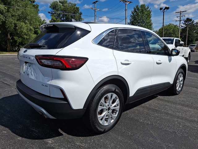 Certified 2024 Ford Escape Active image 7