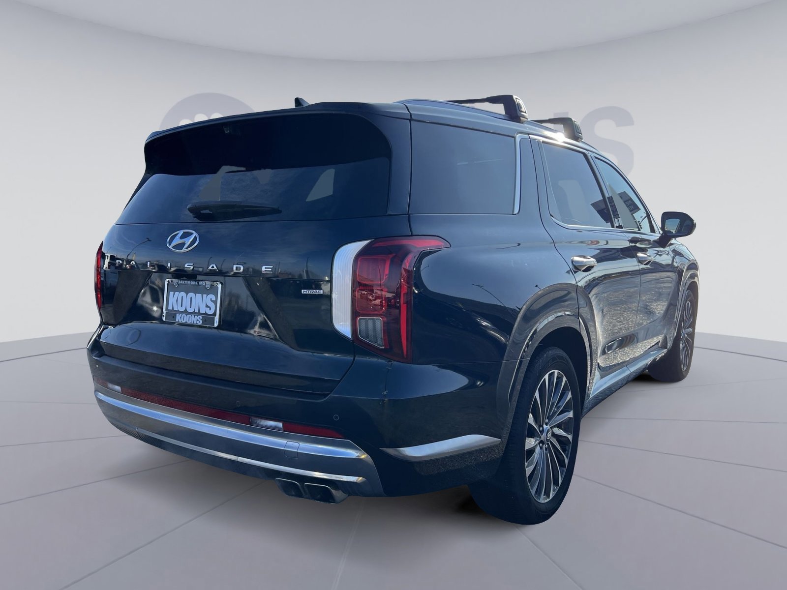 Used 2024 Hyundai Palisade Calligraphy image 4