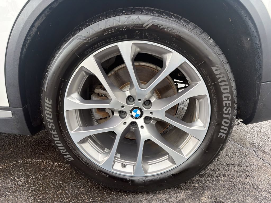 Used 2019 BMW X5 xDrive40i w/ Convenience Package AWD/4WD image 51