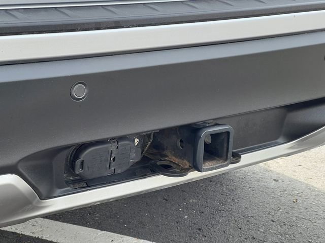 Certified 2020 Ford Explorer XLT w/ Equipment Group 202A image 17