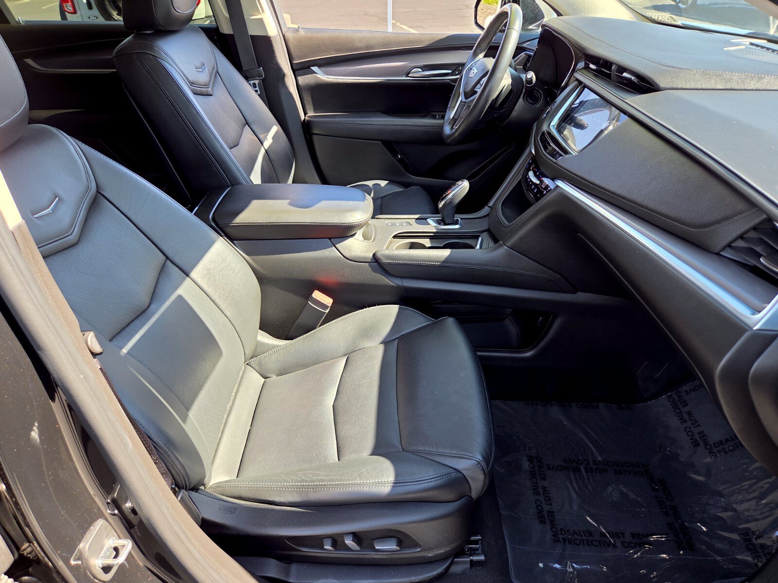 Used 2018 Cadillac XT5 Premium Luxury AWD/4WD image 16