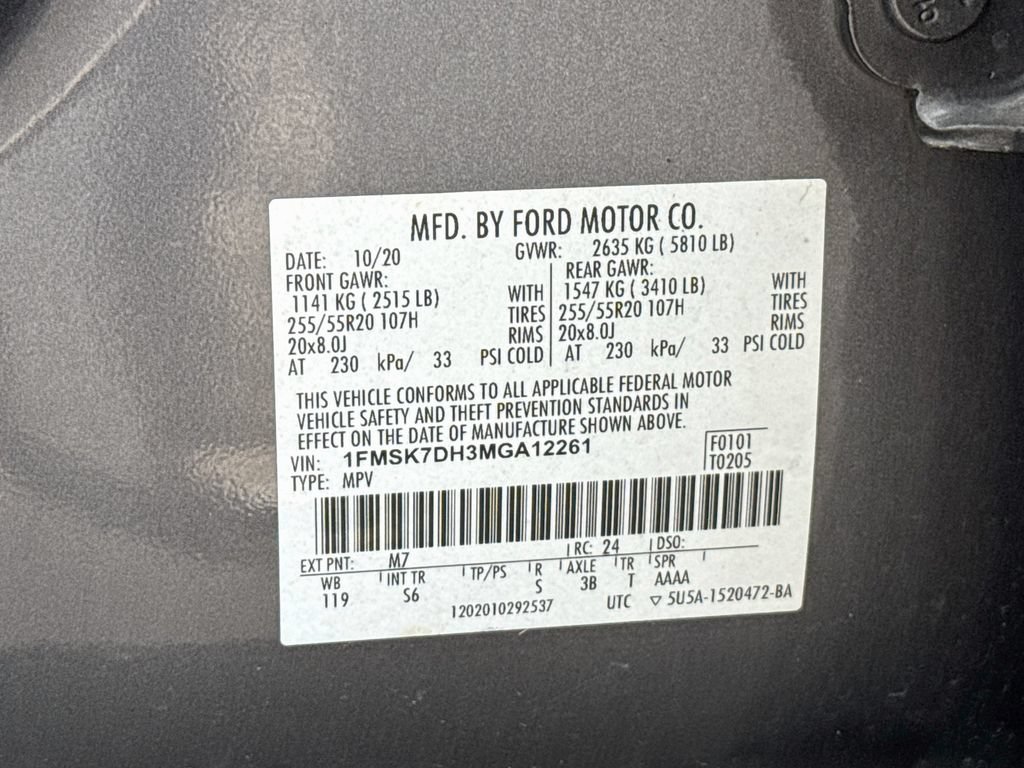 Certified 2021 Ford Explorer XLT w/ Equipment Group 202A RWD image 32