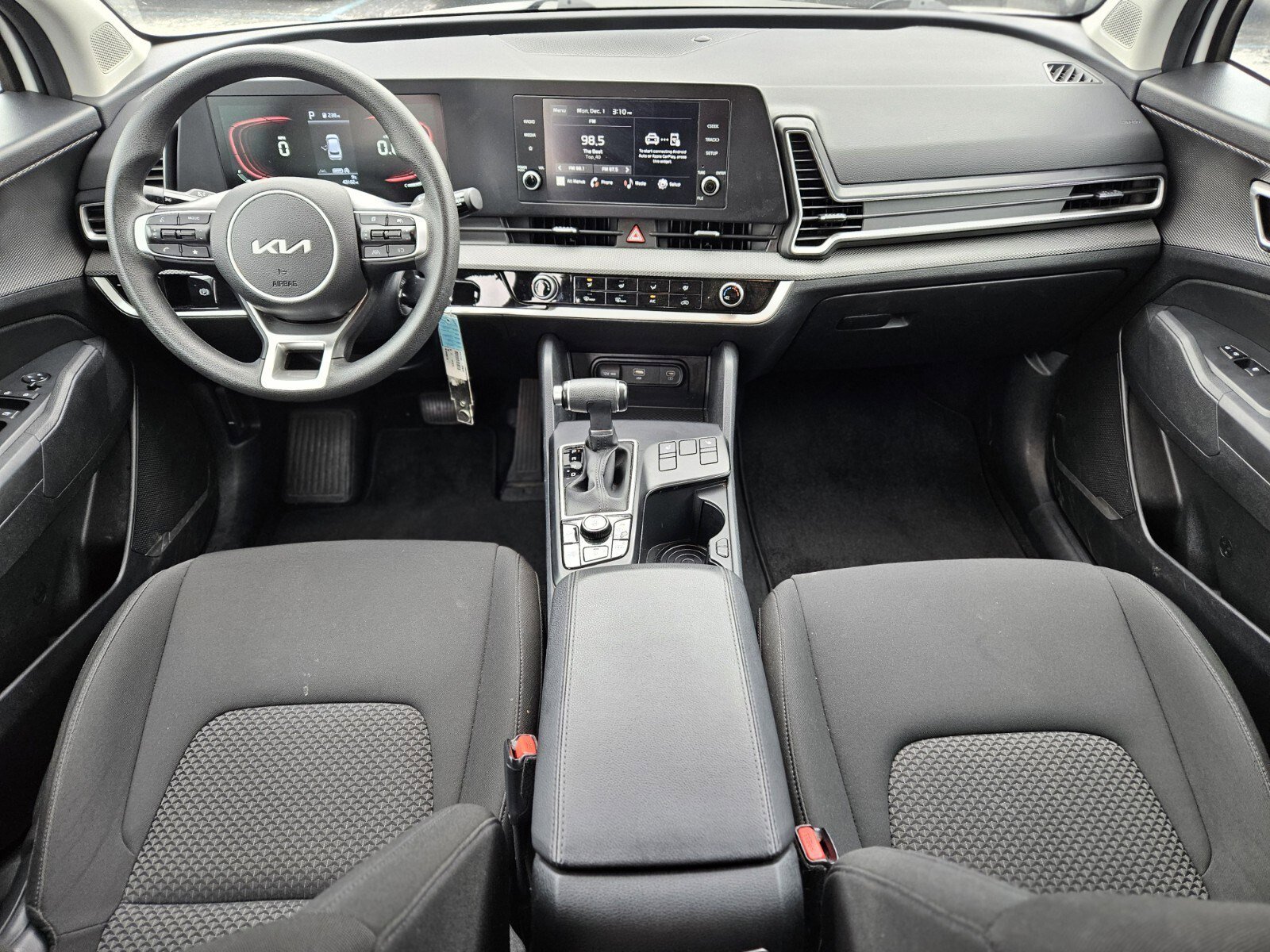 Used 2024 Kia Sportage LX image 13