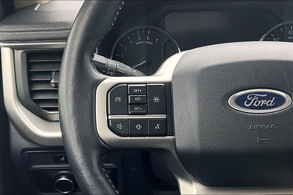 Certified 2024 Ford Expedition Max XLT image 18