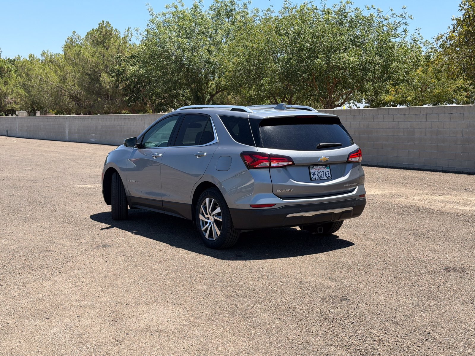 Used 2023 Chevrolet Equinox Premier AWD/4WD image 6
