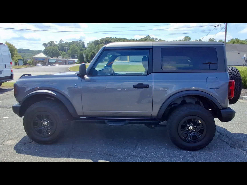 Certified 2023 Ford Bronco Black Diamond AWD/4WD image 5