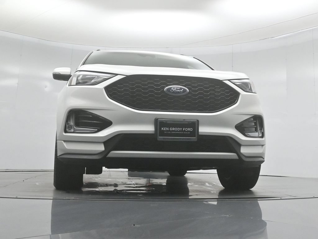 Certified 2020 Ford Edge ST-Line FWD image 45