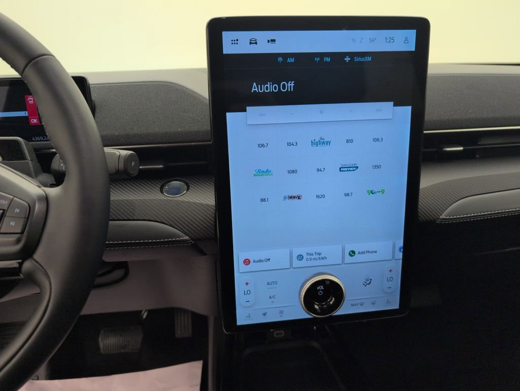 Certified 2025 Ford Mustang Mach-E Select w/ Comfort Package Lite image 19