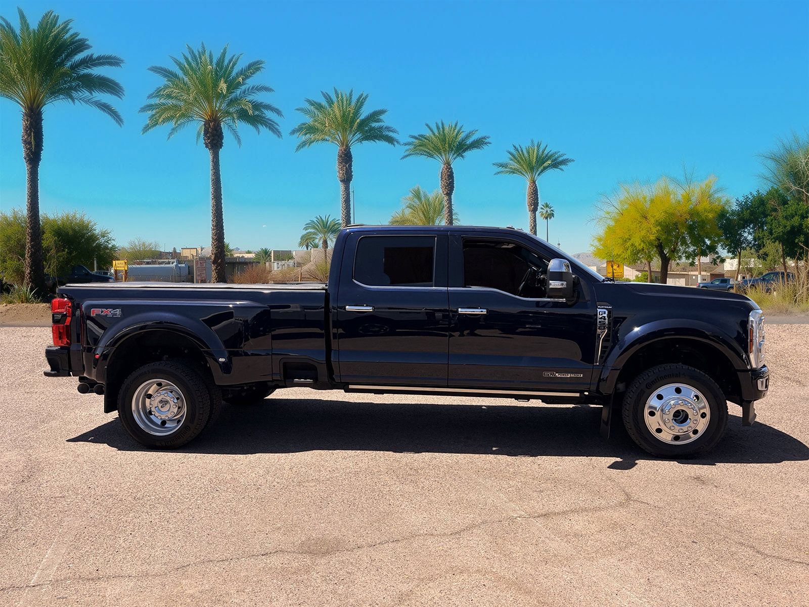 Certified 2024 Ford F450 Platinum w/ FX4 Off-Road Package AWD/4WD image 6
