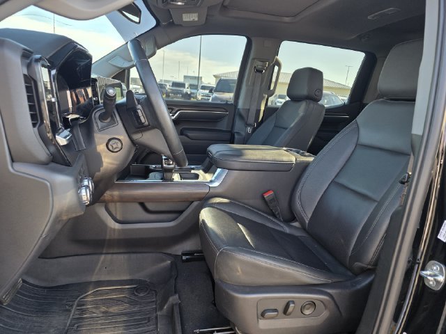 Used 2023 GMC Sierra 1500 SLT AWD/4WD image 14