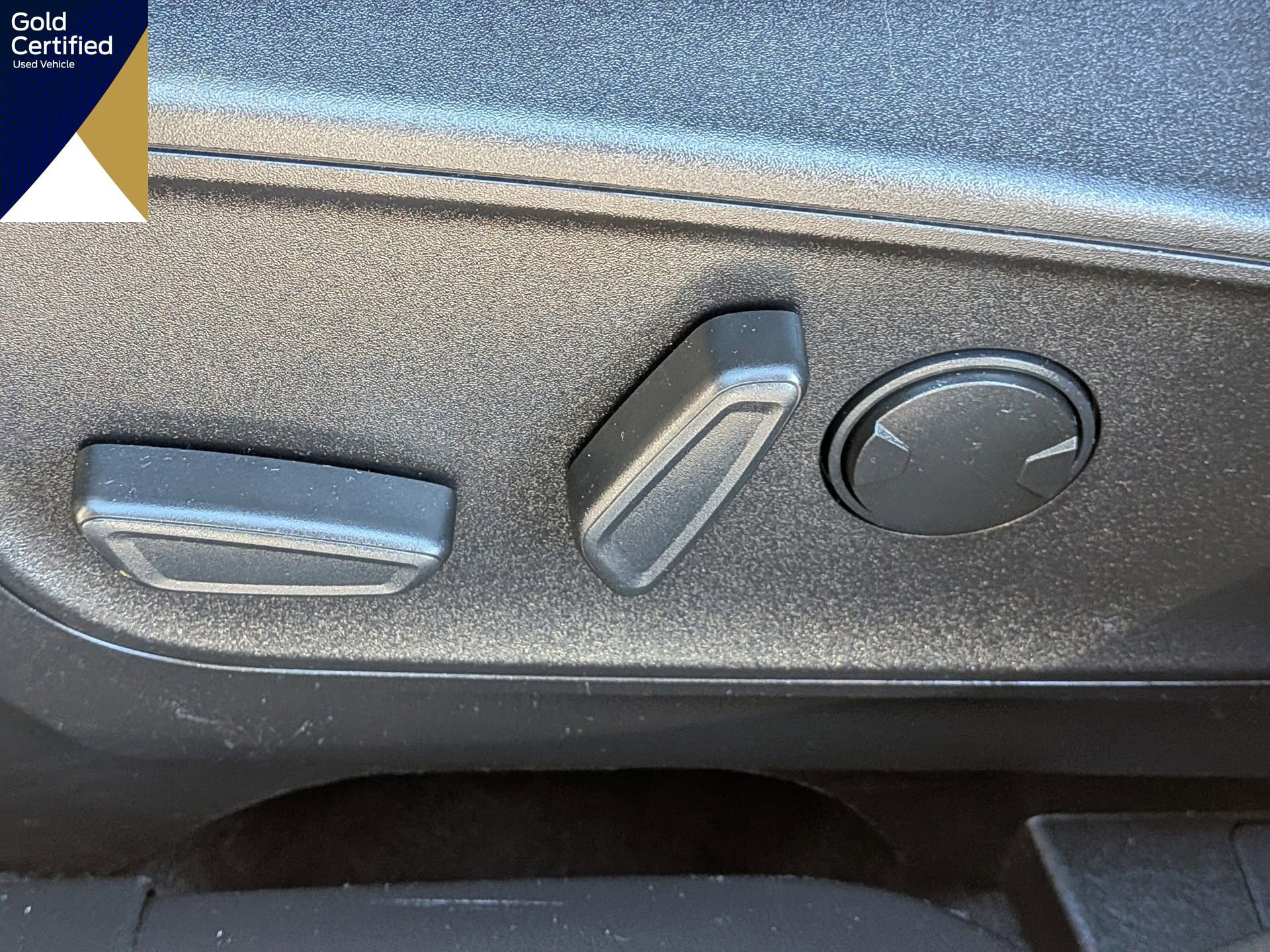 Certified 2022 Ford Escape SEL image 25