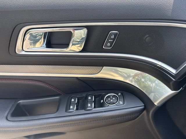 Certified 2018 Ford Explorer Sport AWD/4WD image 17
