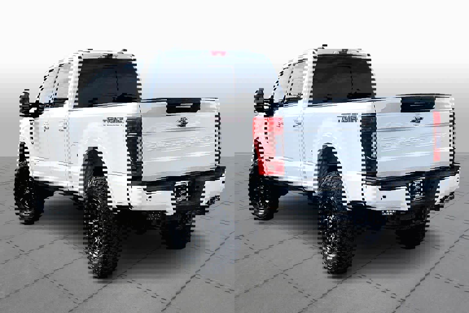 Certified 2022 Ford F250 Lariat w/ Tremor Off-Road Package image 4