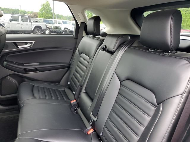 Certified 2024 Ford Edge SEL w/ Convenience Package AWD/4WD image 32