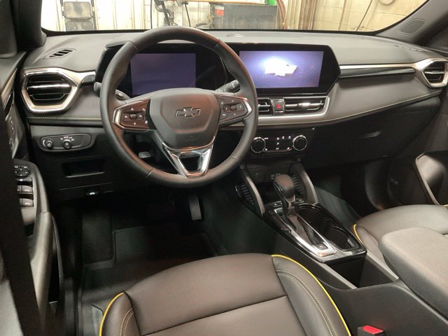 Used 2025 Chevrolet TrailBlazer ACTIV w/ Convenience Package AWD/4WD image 7