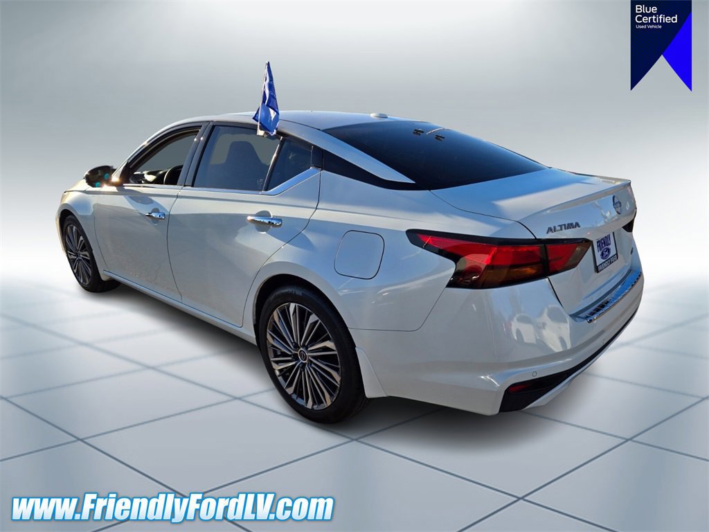 Used 2023 Nissan Altima 2.5 SL image 3