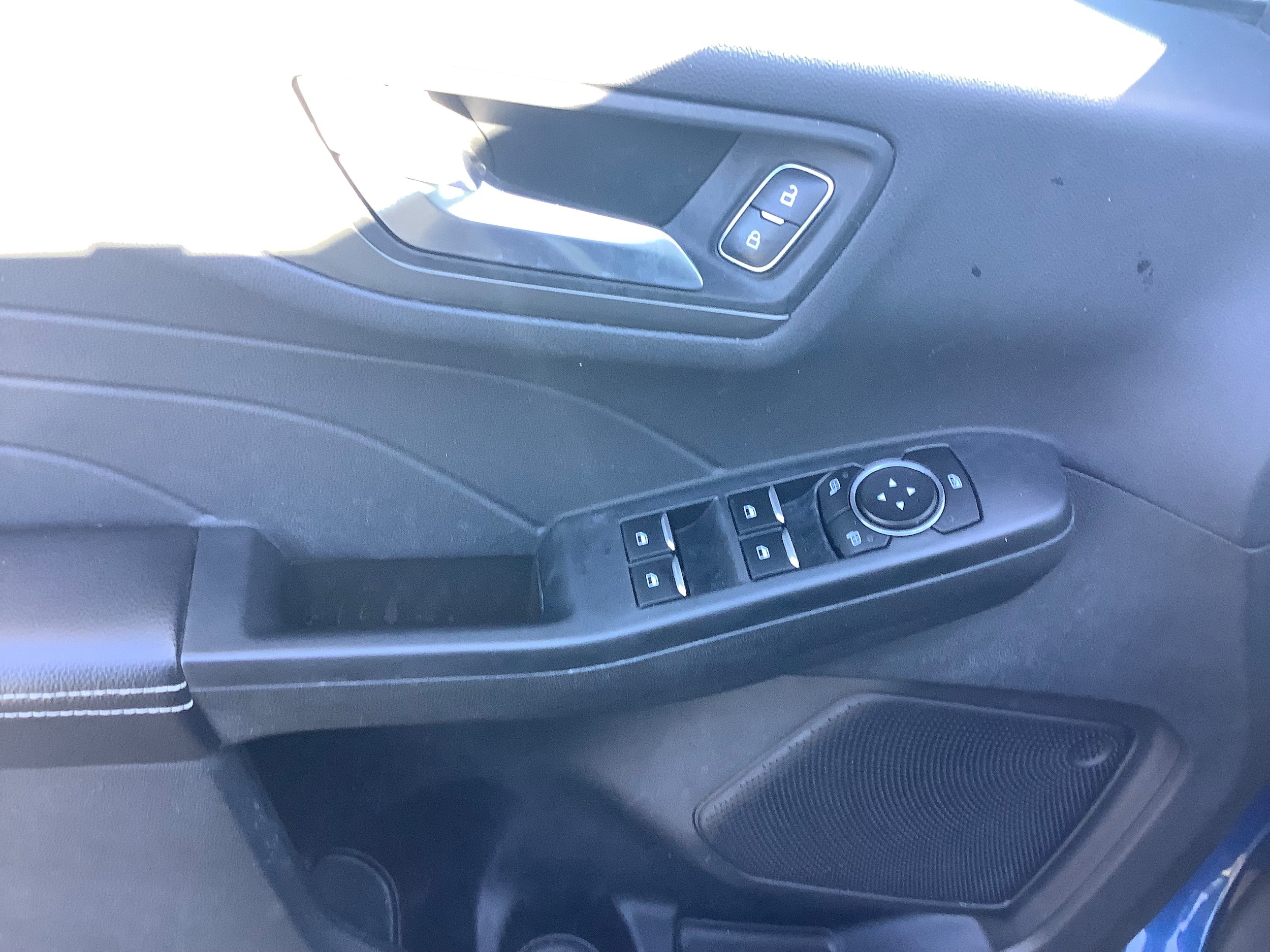 Certified 2023 Ford Escape SE FWD image 9