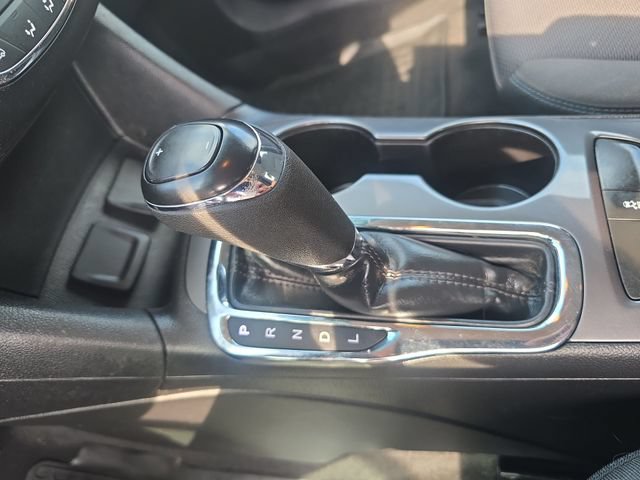 Used 2018 Chevrolet Cruze LT w/ Convenience Package FWD image 19