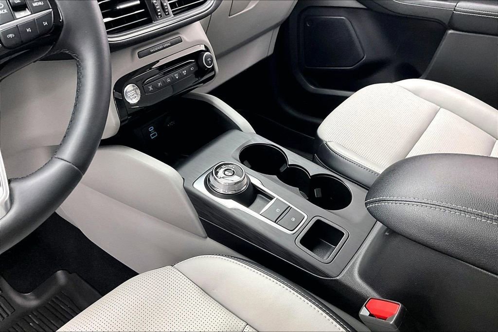 Certified 2023 Ford Escape Platinum image 15