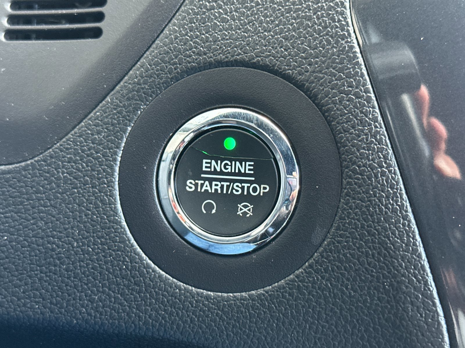 Certified 2017 Ford Explorer Sport image 24