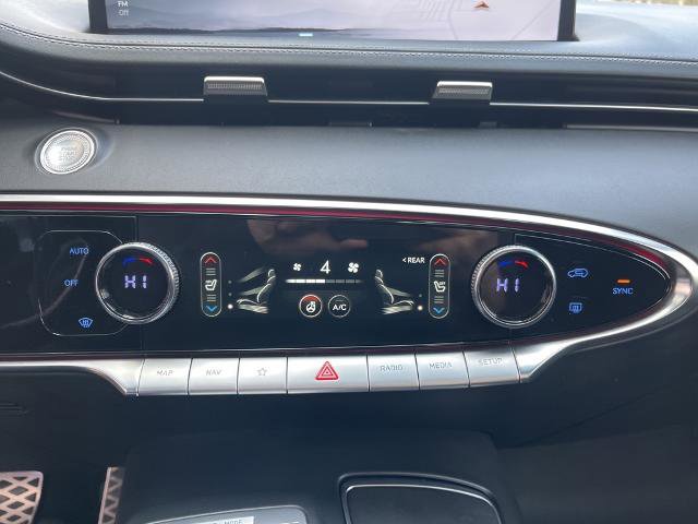 Used 2024 Genesis GV70 2.5T w/ Sport Prestige Package image 27