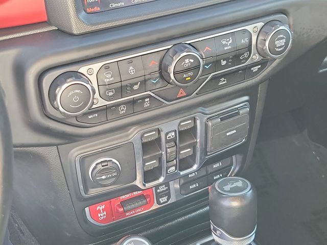 Used 2023 Jeep Wrangler Unlimited Rubicon w/ Cold Weather Group image 27