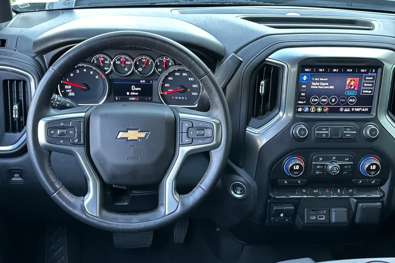 Used 2020 Chevrolet Silverado 1500 LT w/ All-Star Edition image 15