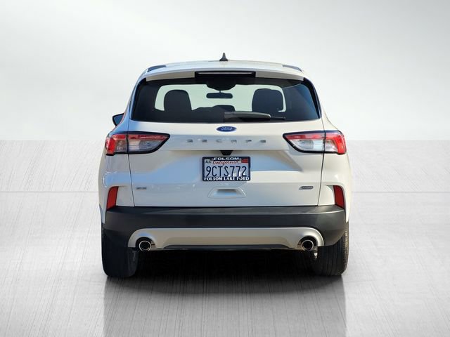 Certified 2022 Ford Escape SE image 4