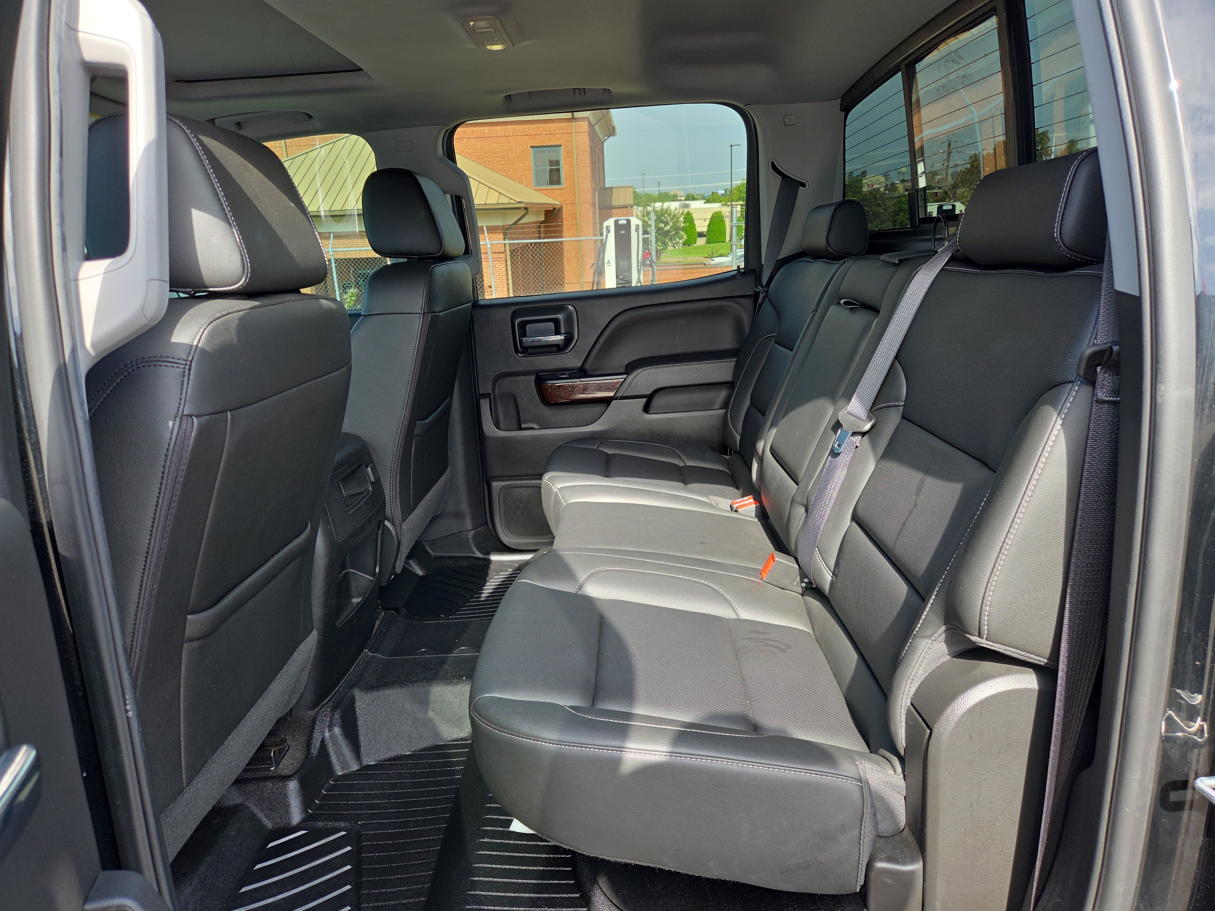 Used 2018 GMC Sierra 1500 SLT AWD/4WD image 11