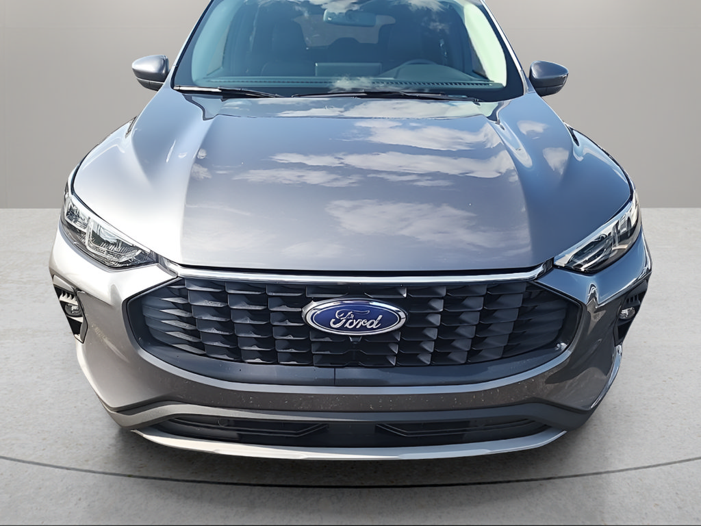 Certified 2024 Ford Escape Platinum AWD/4WD image 2