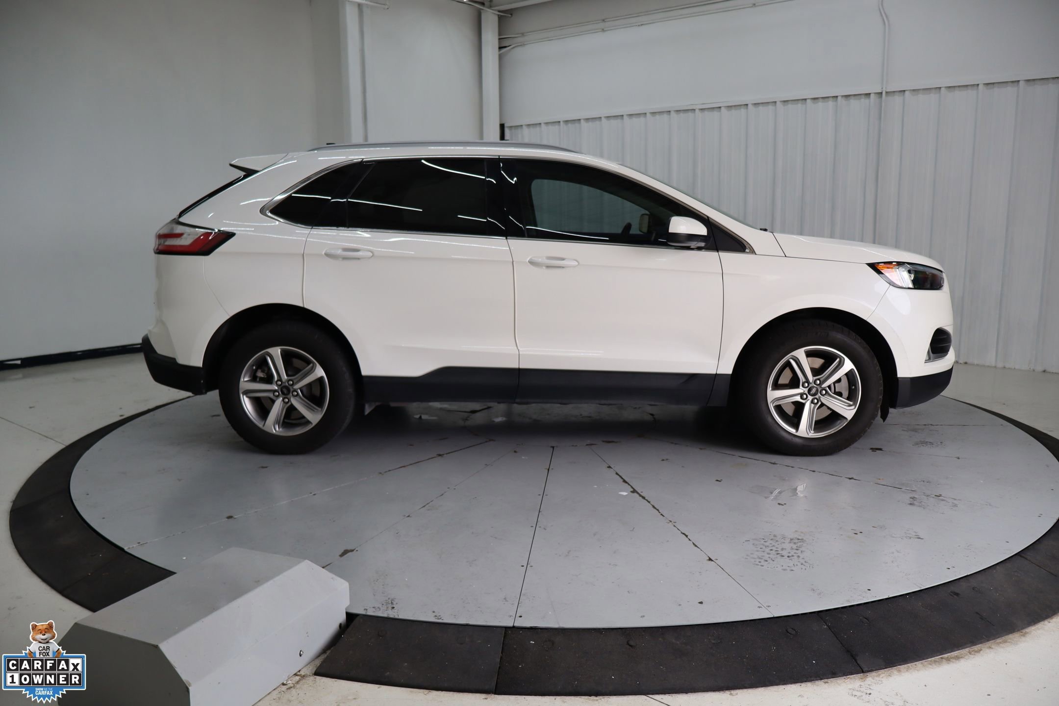 Certified 2024 Ford Edge SEL w/ Convenience Package image 6