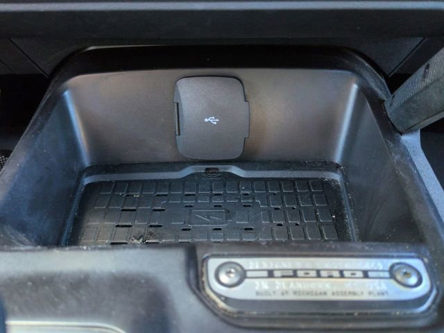 Certified 2024 Ford Bronco Outer Banks w/ Sasquatch Package image 24