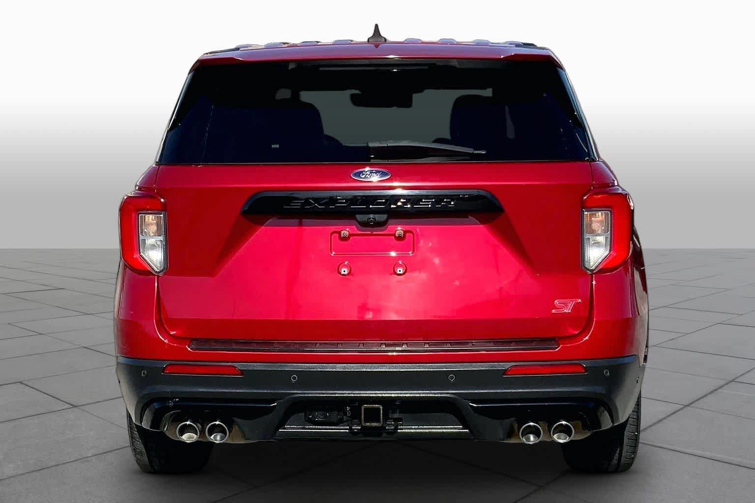 Certified 2022 Ford Explorer ST w/ Equipment Group 401A AWD/4WD image 5